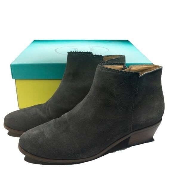 Jack Rogers Piper Suede Gray Booties Low-Heel Ankle Boots - Picture 1 of 7